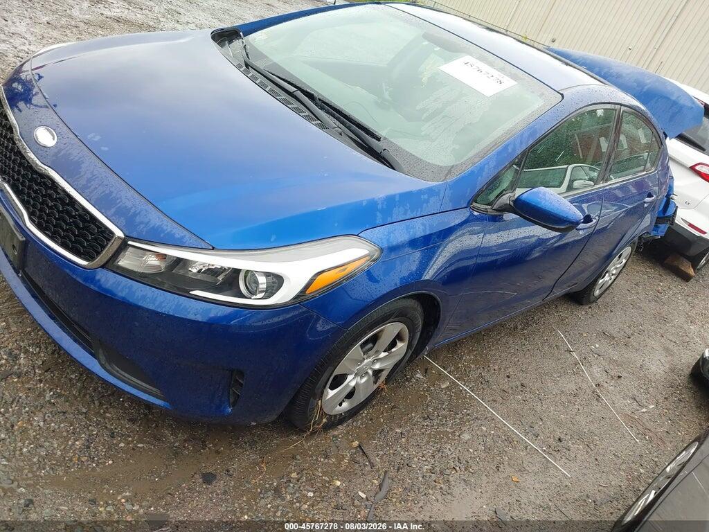 3KPFK4A71JE226788 2018 KIA FORTE photo no. 2