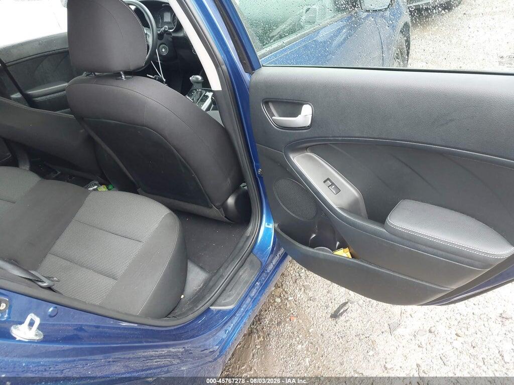 3KPFK4A71JE226788 2018 KIA FORTE photo no. 7