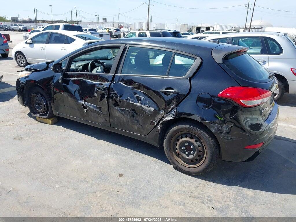 KNAFK5A86J5773126 2018 KIA FORTE photo no. 3