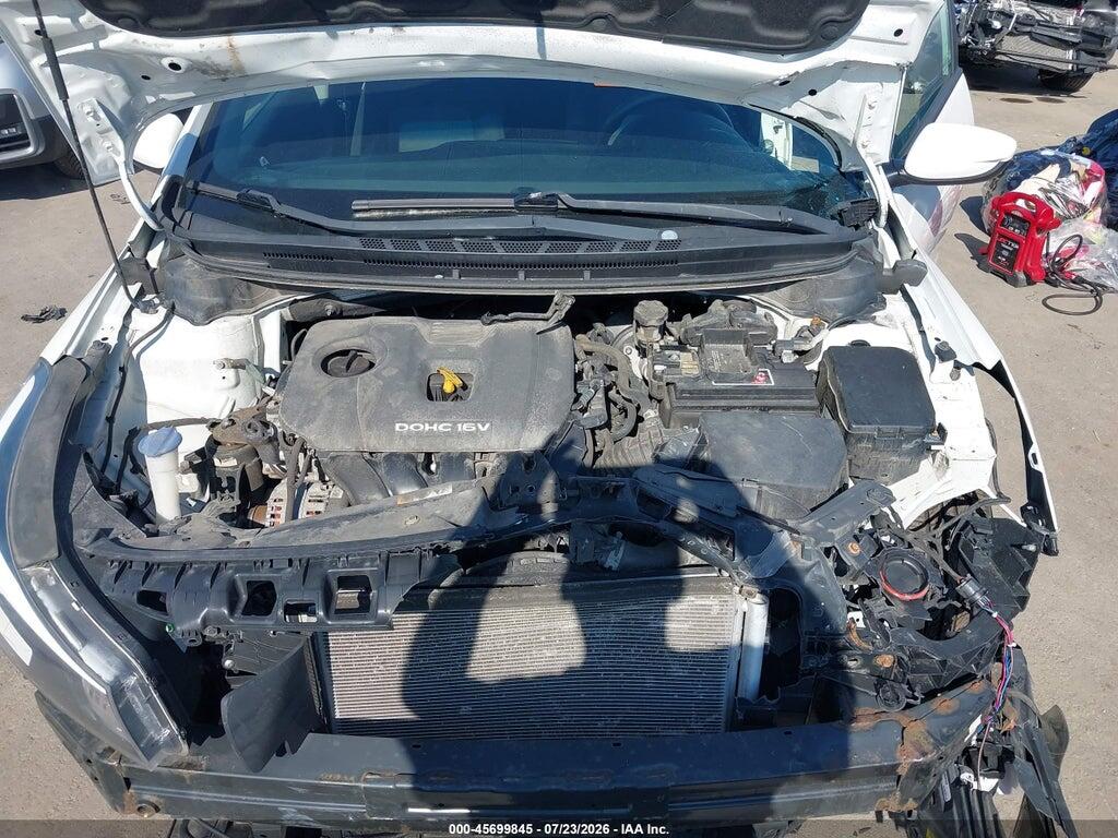 3KPFK4A74JE241589 2018 KIA FORTE photo no. 10