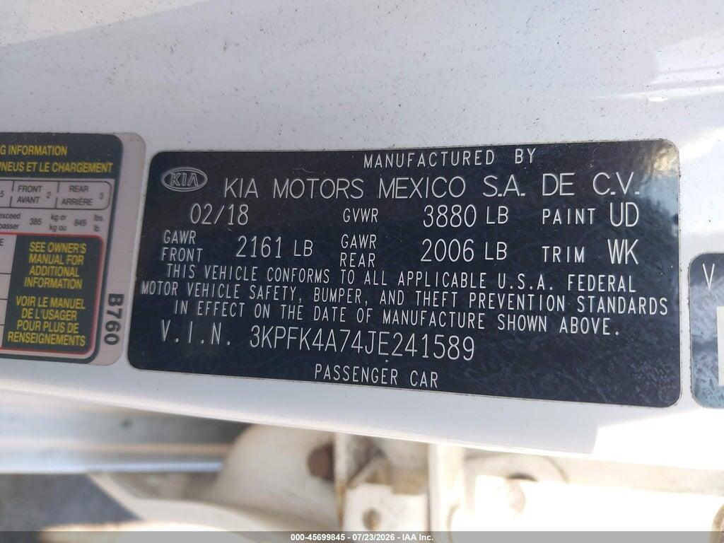 3KPFK4A74JE241589 2018 KIA FORTE photo no. 9