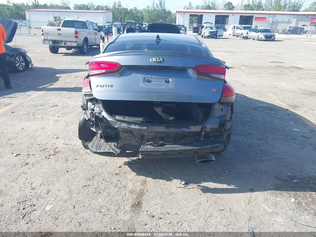 3KPFL4A76JE195535 2018 KIA FORTE photo no. 6