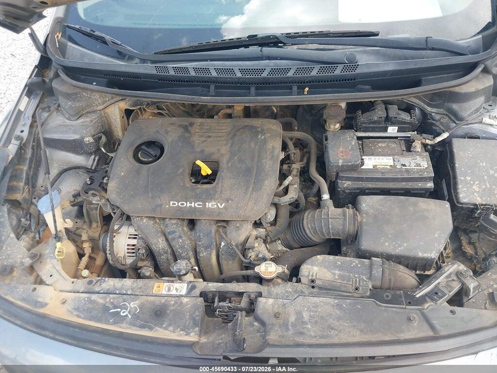 3KPFL4A79JE174243 2018 KIA FORTE photo no. 10