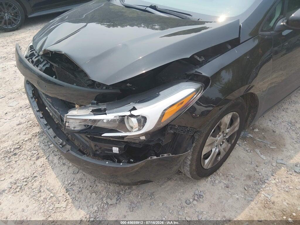 3KPFK4A75JE267151 2018 KIA FORTE photo no. 6