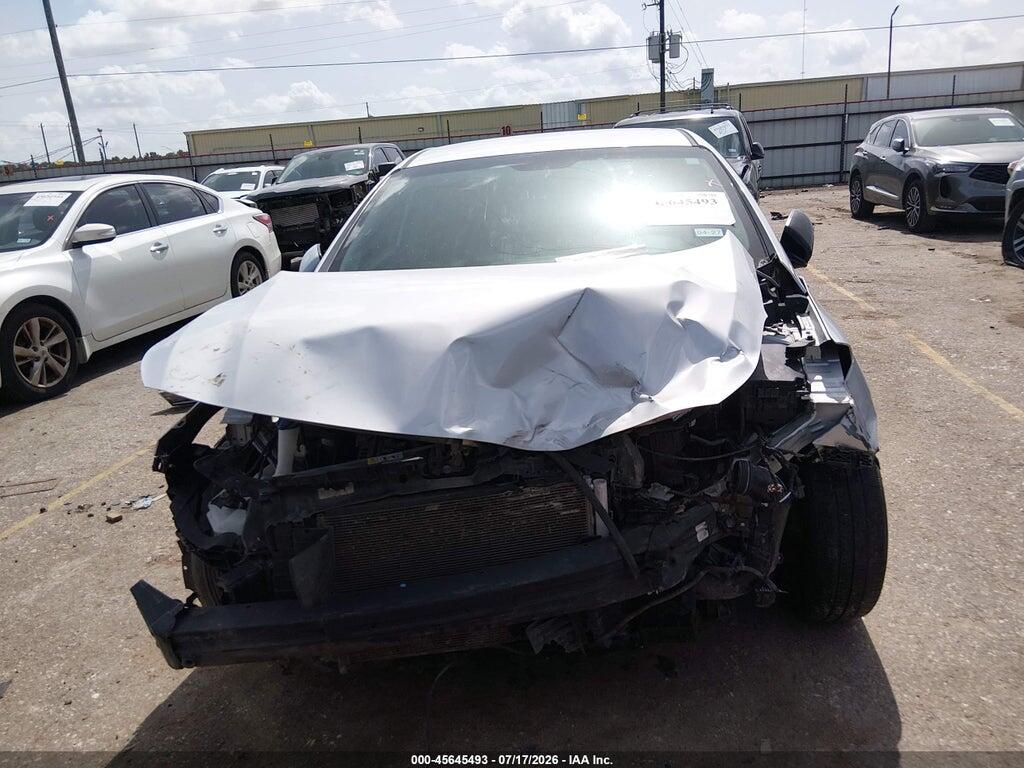 3KPFK4A77JE200180 2018 KIA FORTE photo no. 12
