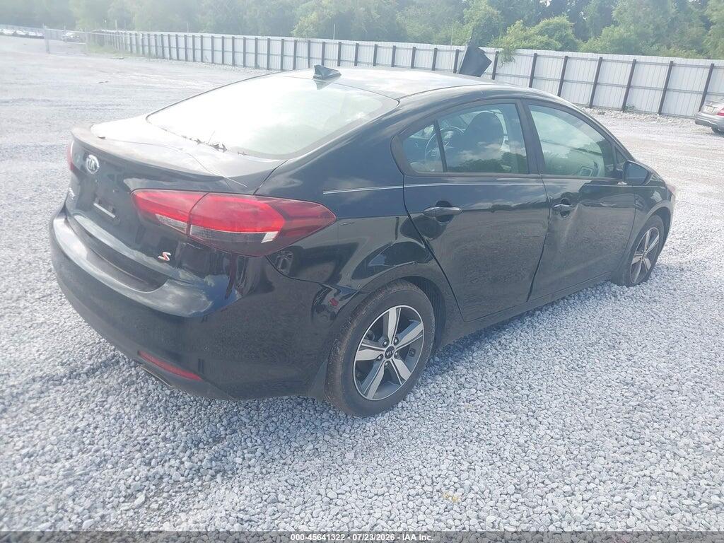 3KPFL4A77JE221866 2018 KIA FORTE photo no. 4