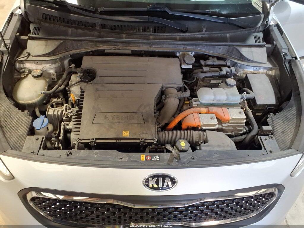 KNDCB3LC6J5160693 2018 KIA NIRO photo no. 10