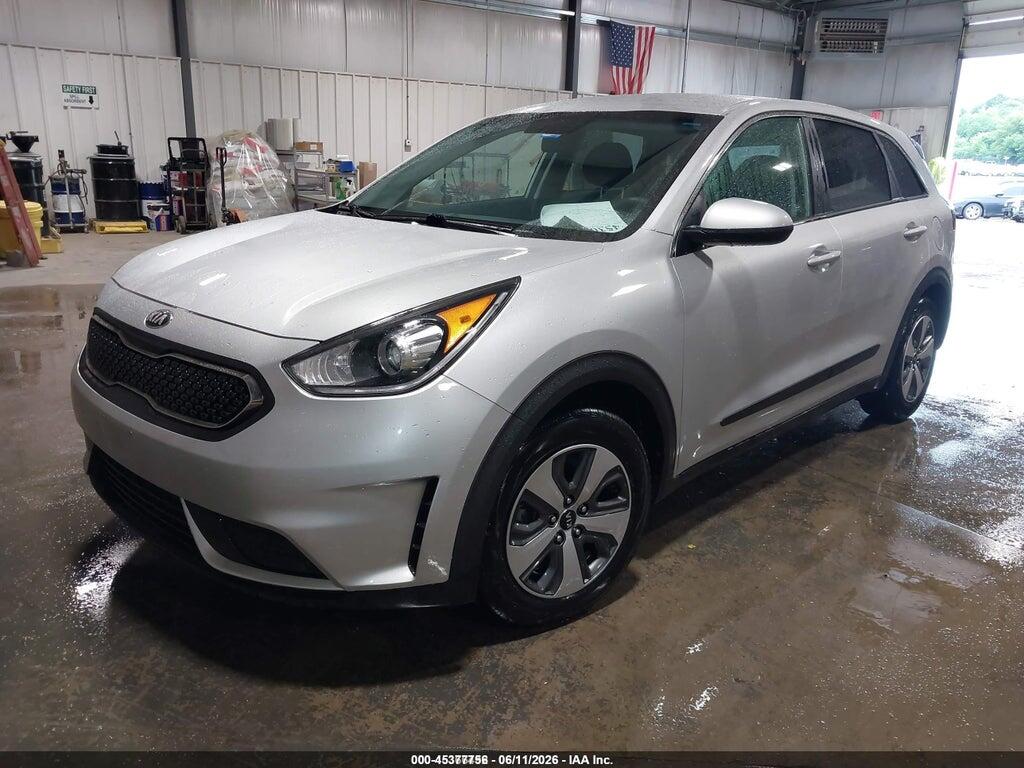KNDCB3LC5J5147465 2018 KIA NIRO photo no. 2