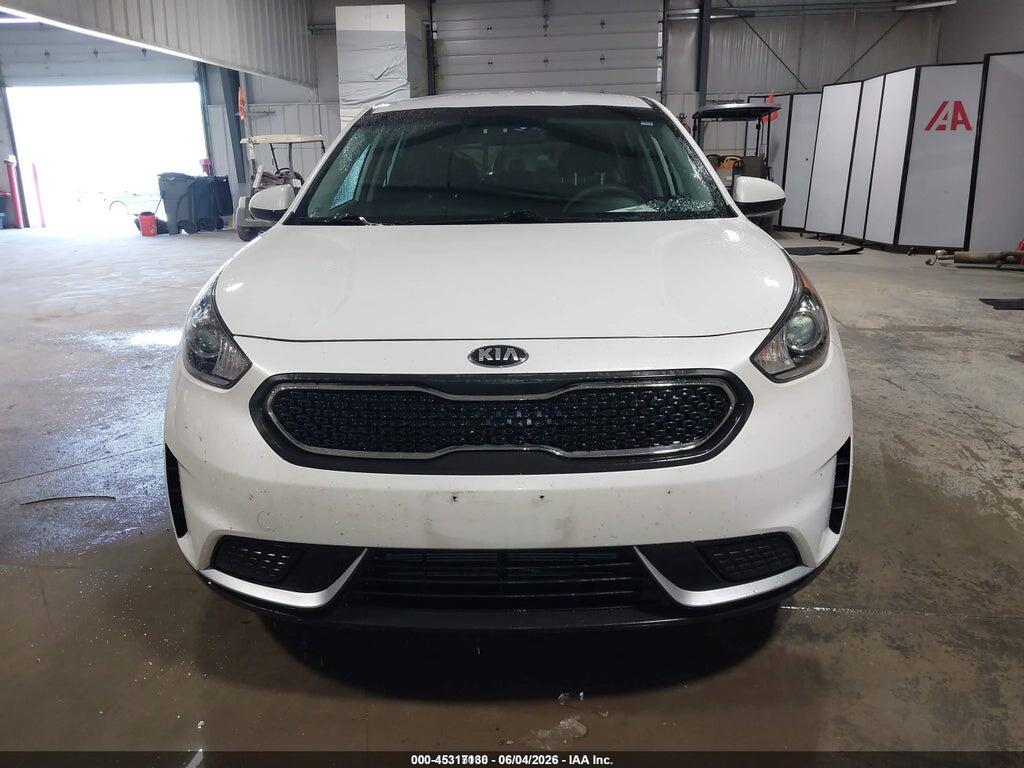 KNDCB3LC2J5140411 2018 KIA NIRO photo no. 12