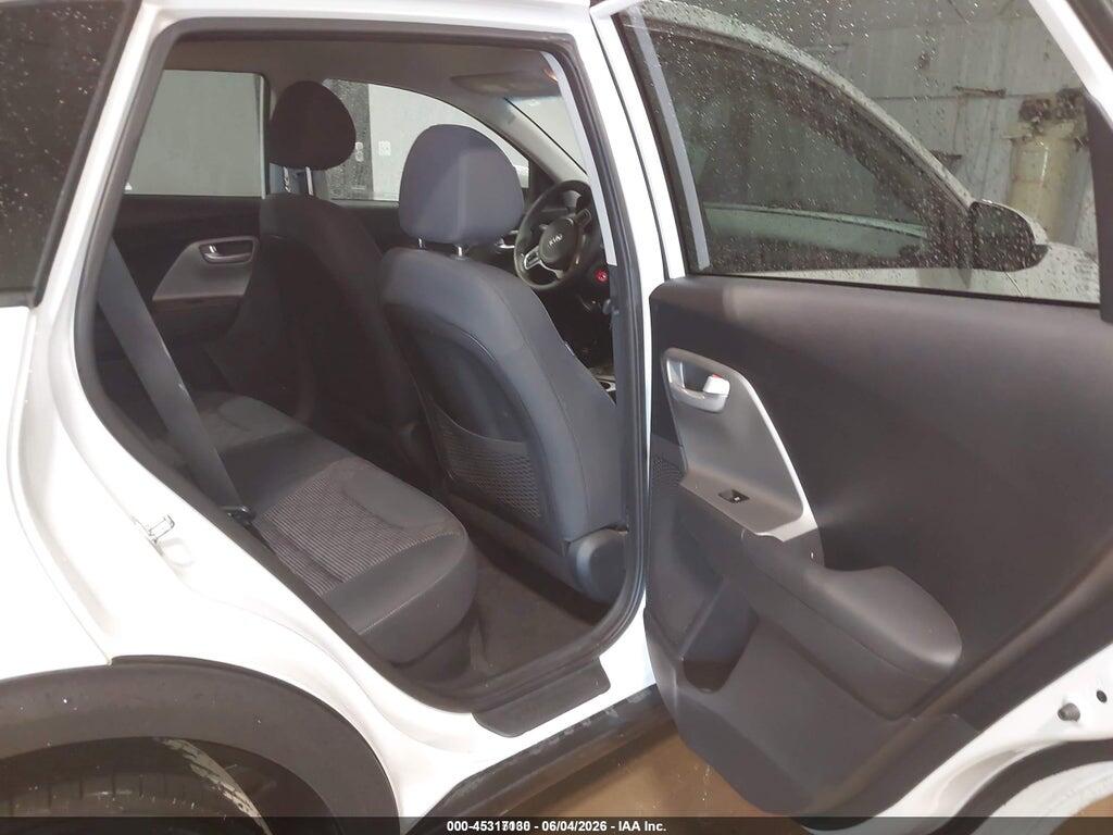 KNDCB3LC2J5140411 2018 KIA NIRO photo no. 8