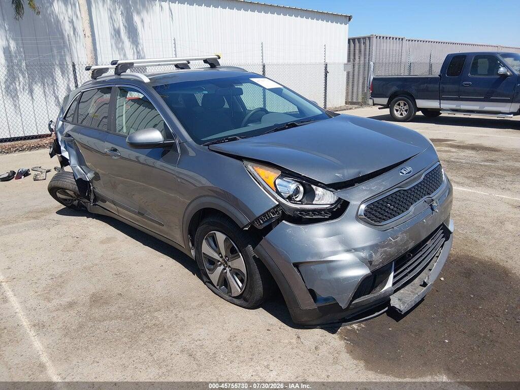 KNDCB3LC6J5137835 2018 KIA NIRO photo no. 1