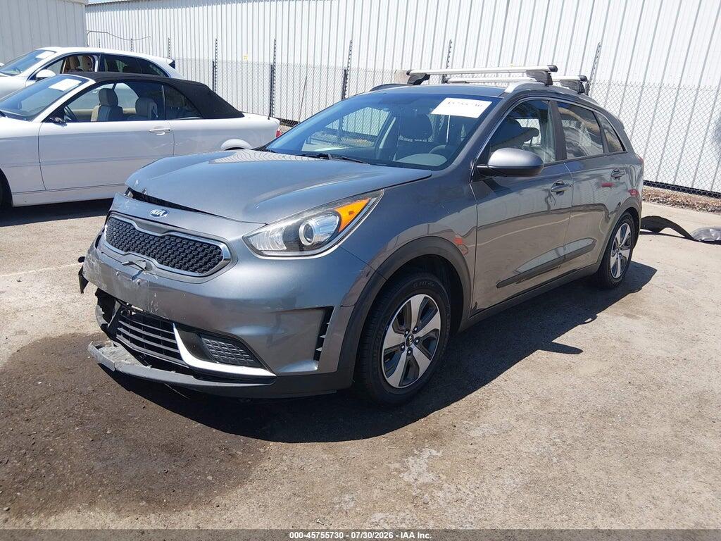 KNDCB3LC6J5137835 2018 KIA NIRO photo no. 2