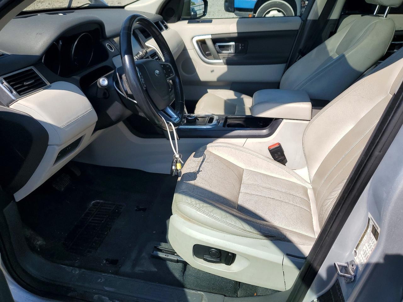 2017 LAND ROVER DISCOVERY SPORT HSE — Фото 7 из 13