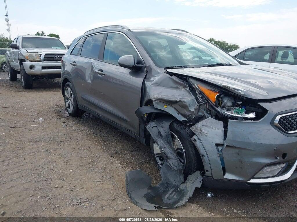 KNDCB3LC6J5162086 2018 KIA NIRO photo no. 6