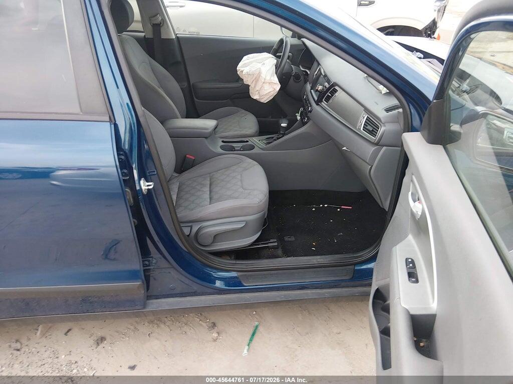 KNDCB3LC2J5204365 2018 KIA NIRO photo no. 5
