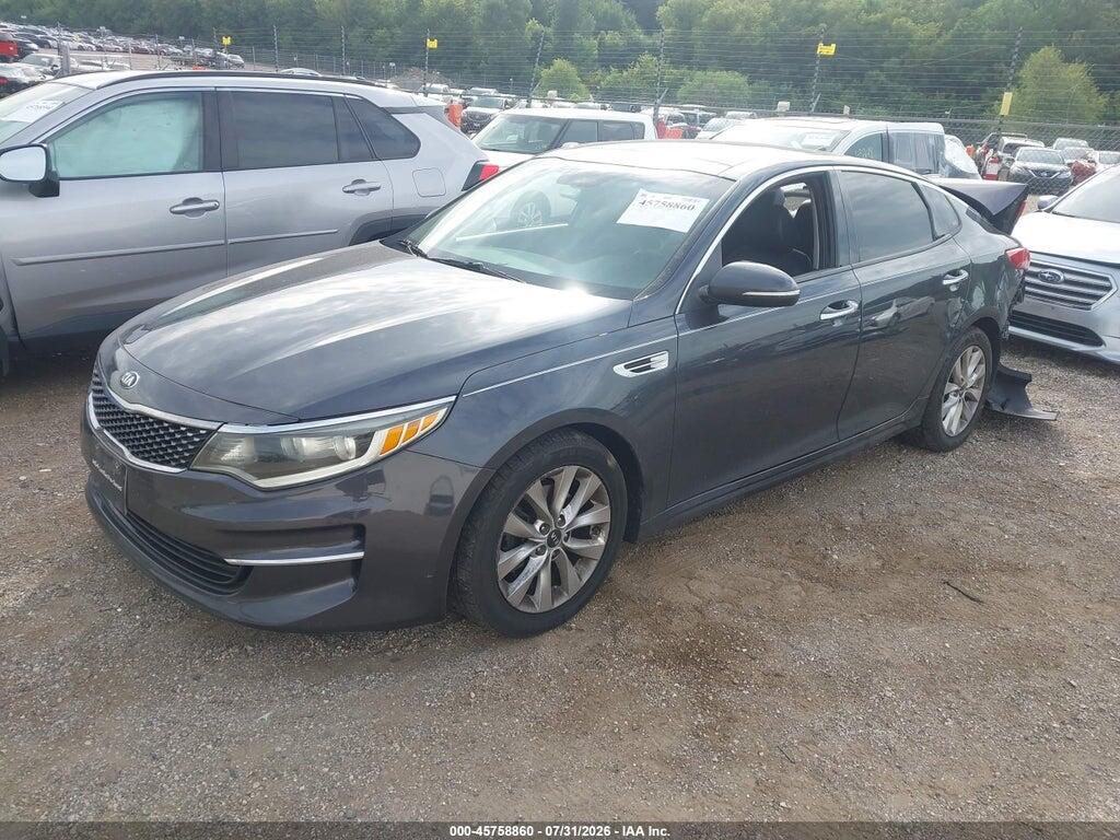 5XXGU4L36JG226785 2018 KIA OPTIMA photo no. 2