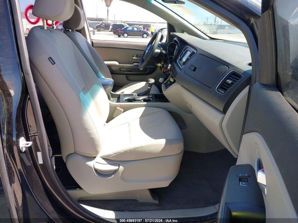 KNDMA5C18K6549672 2019 KIA SEDONA photo no. 5