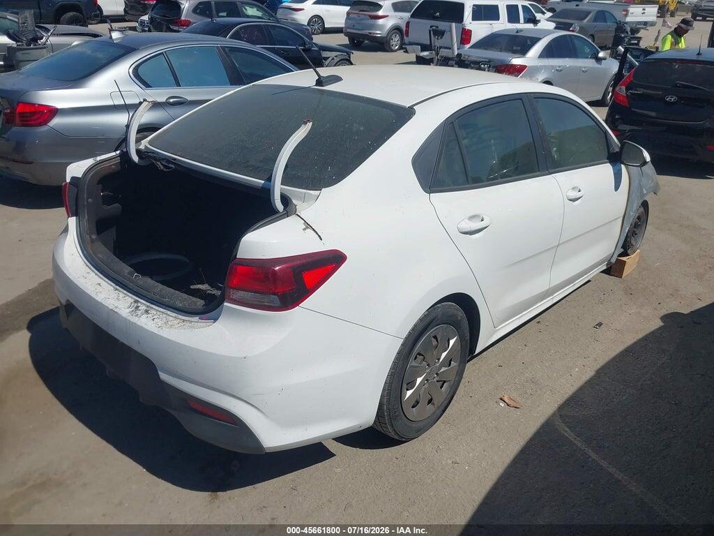 3KPA24AB8JE077813 2018 KIA RIO photo no. 4