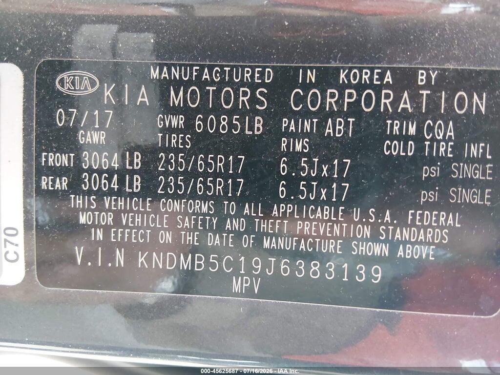 KNDMB5C19J6383139 2018 KIA SEDONA photo no. 9