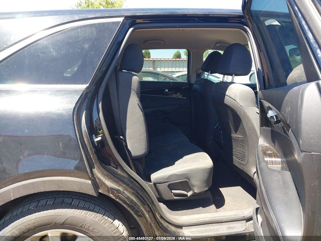 5XYPG4A39KG500102 2019 KIA SORENTO photo no. 8