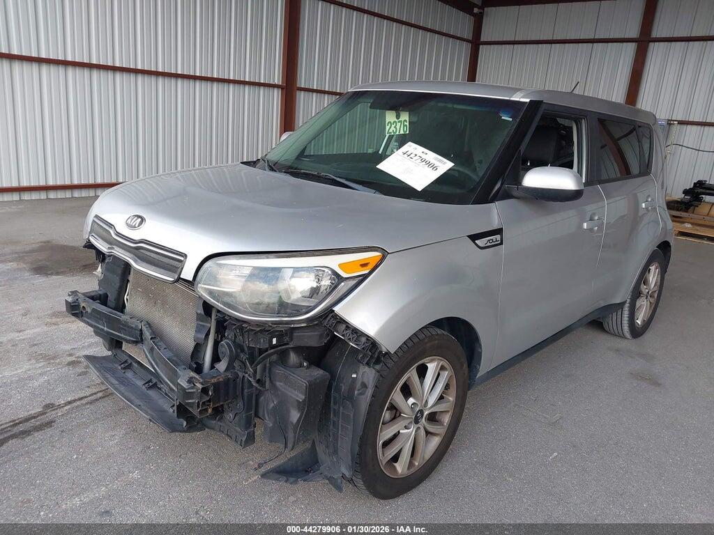 KNDJP3A5XK7634017 2019 KIA SOUL photo no. 2