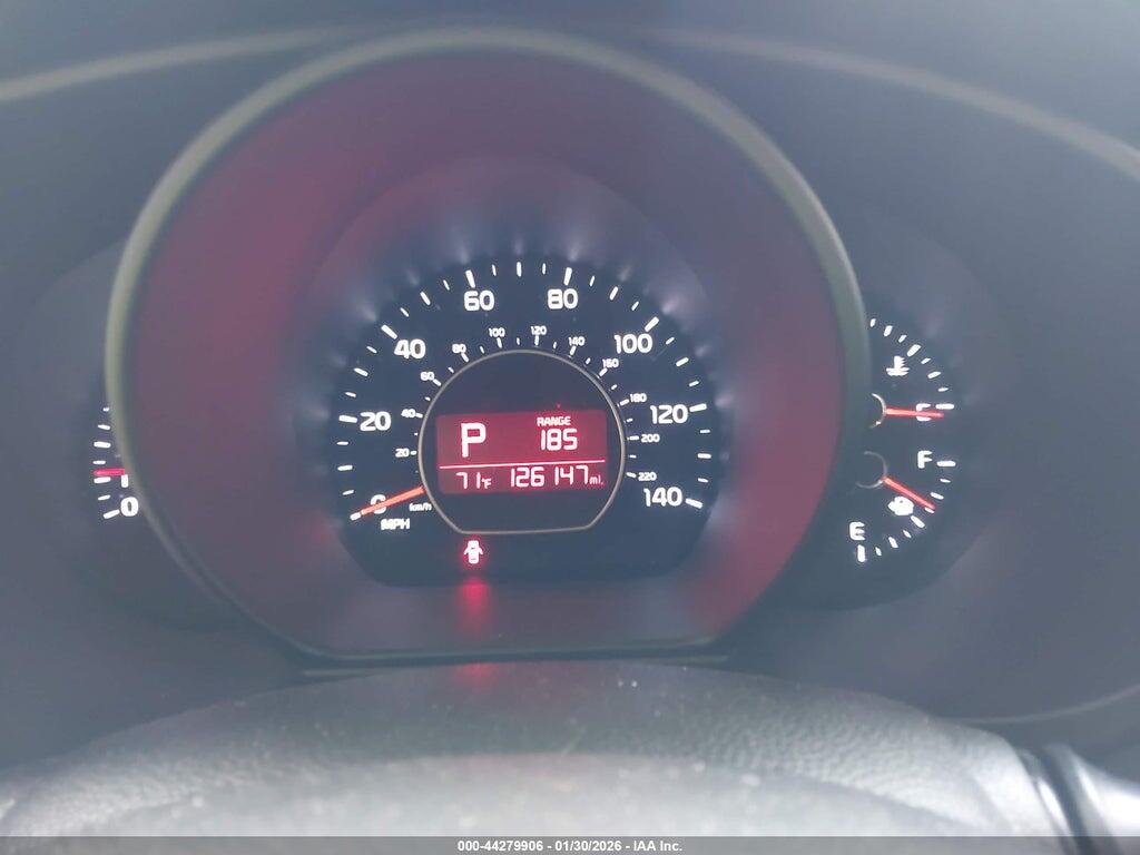 KNDJP3A5XK7634017 2019 KIA SOUL photo no. 7
