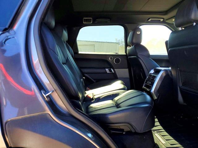 2017 LAND ROVER RANGE ROVER SPORT HSE — Фото 11 из 13