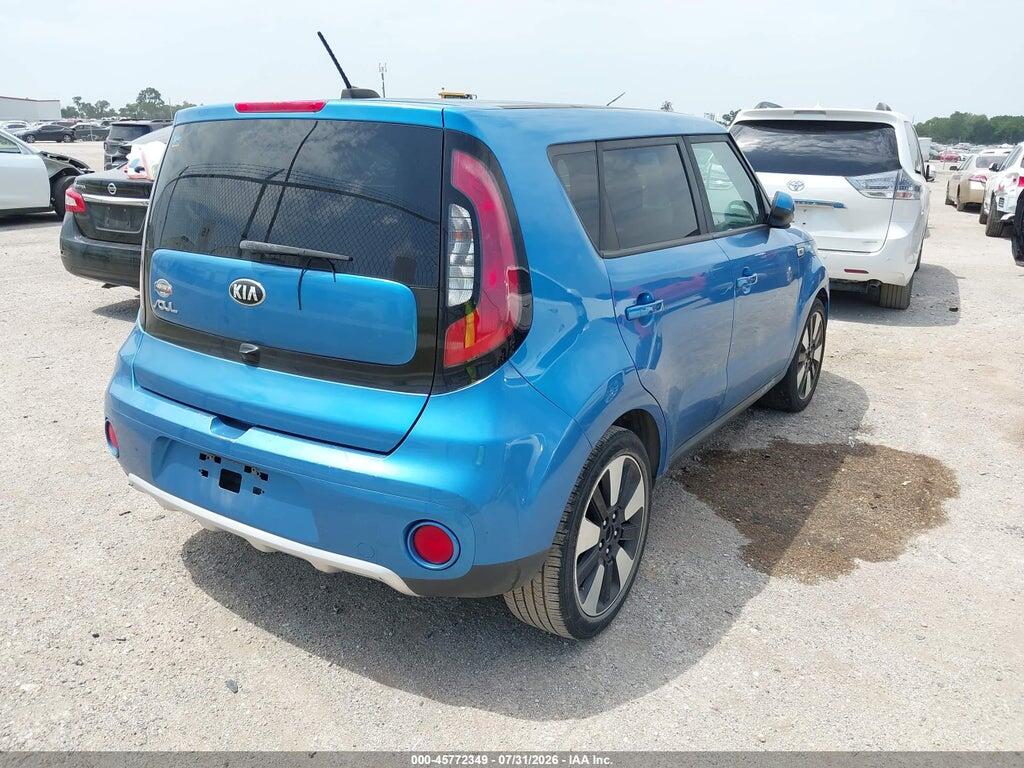 KNDJP3A59J7571653 2018 KIA SOUL photo no. 4