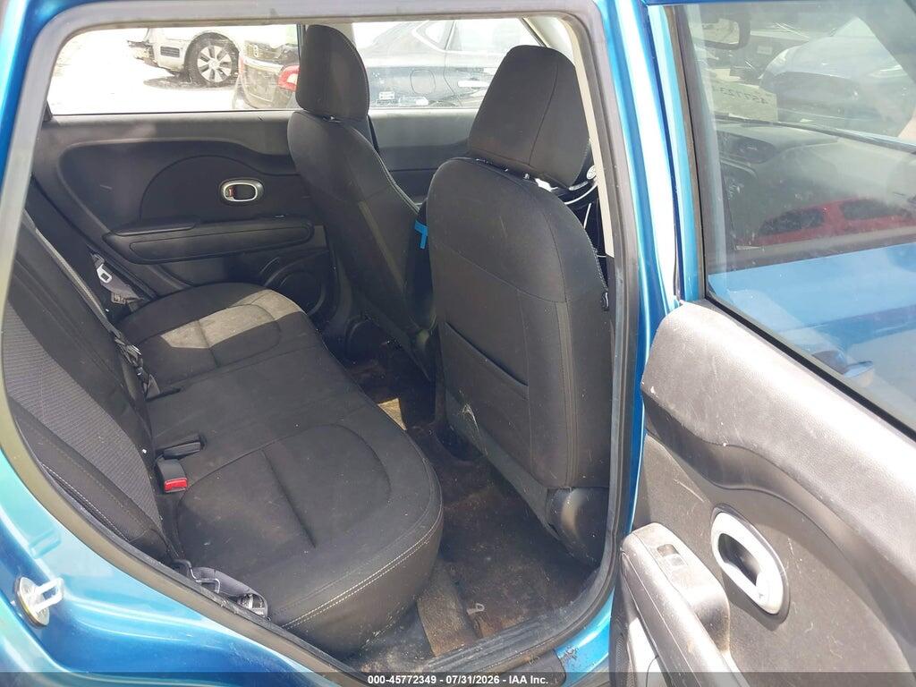 KNDJP3A59J7571653 2018 KIA SOUL photo no. 8