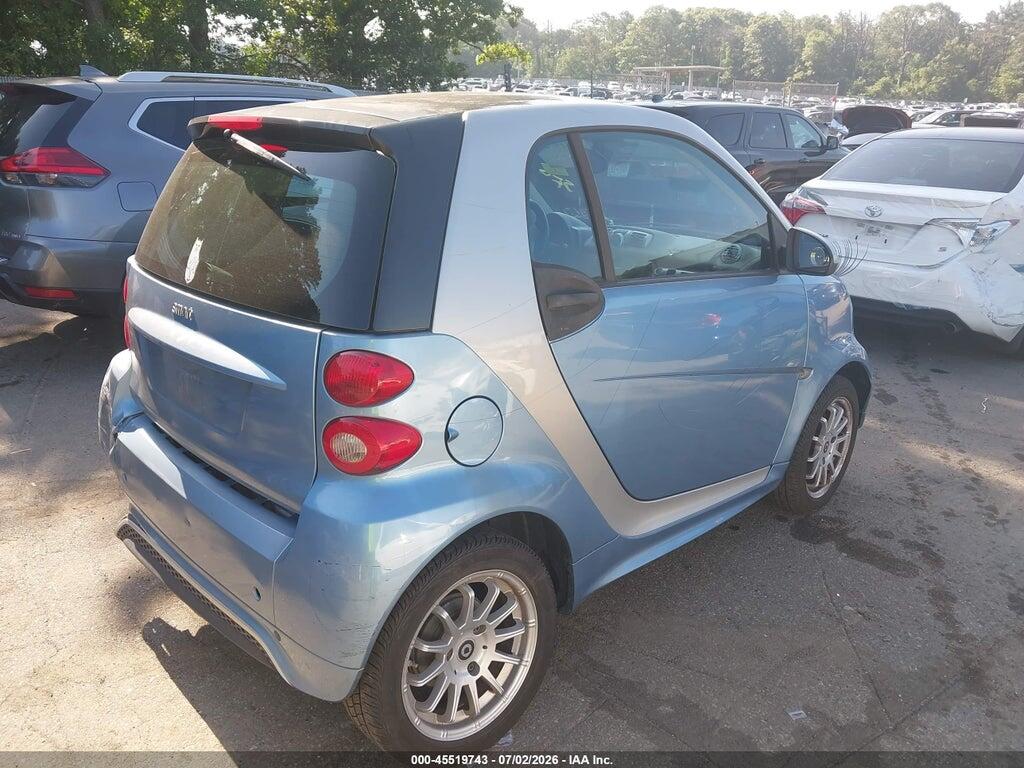 WMEEJ3BA1DK601472 2013 SMART FORTWO photo no. 4