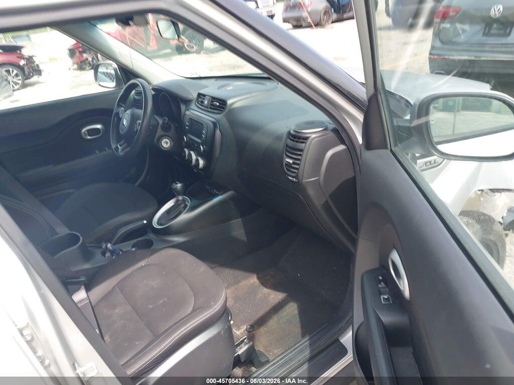 KNDJN2A29K7642938 2019 KIA SOUL photo no. 5