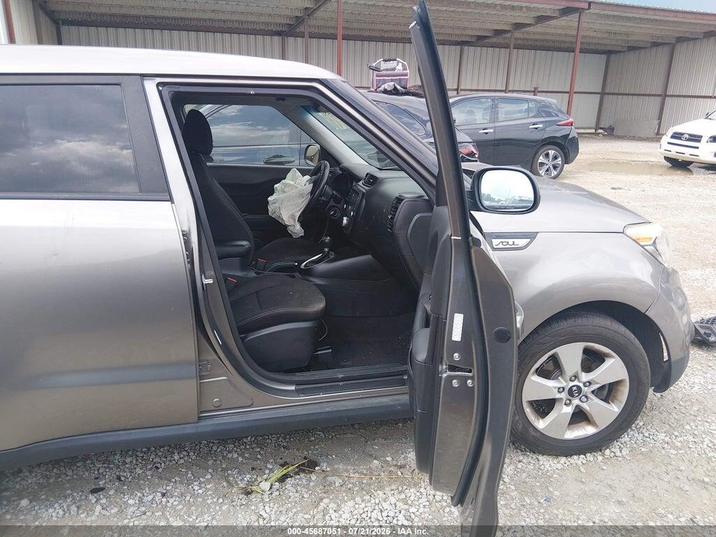KNDJN2A22K7678017 2019 KIA SOUL photo no. 5