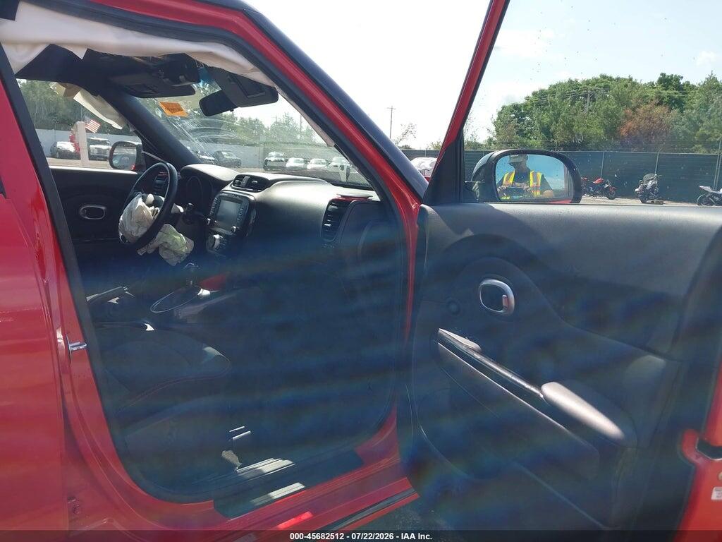 KNDJP3A50K7661033 2019 KIA SOUL photo no. 5