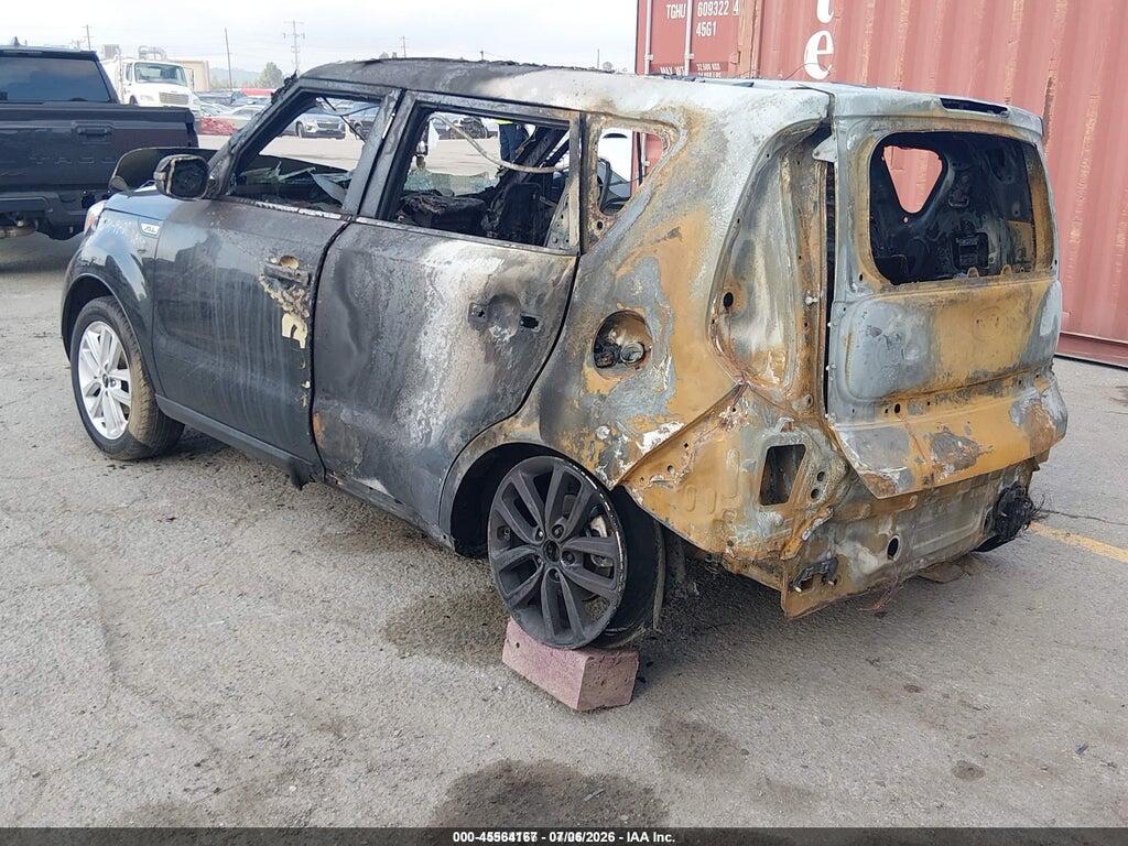 KNDJP3A59K7913426 2019 KIA SOUL photo no. 3