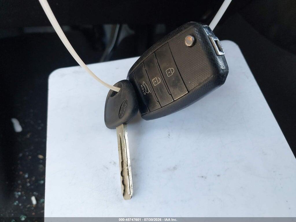 KNDJP3A56J7527433 2018 KIA SOUL photo no. 11