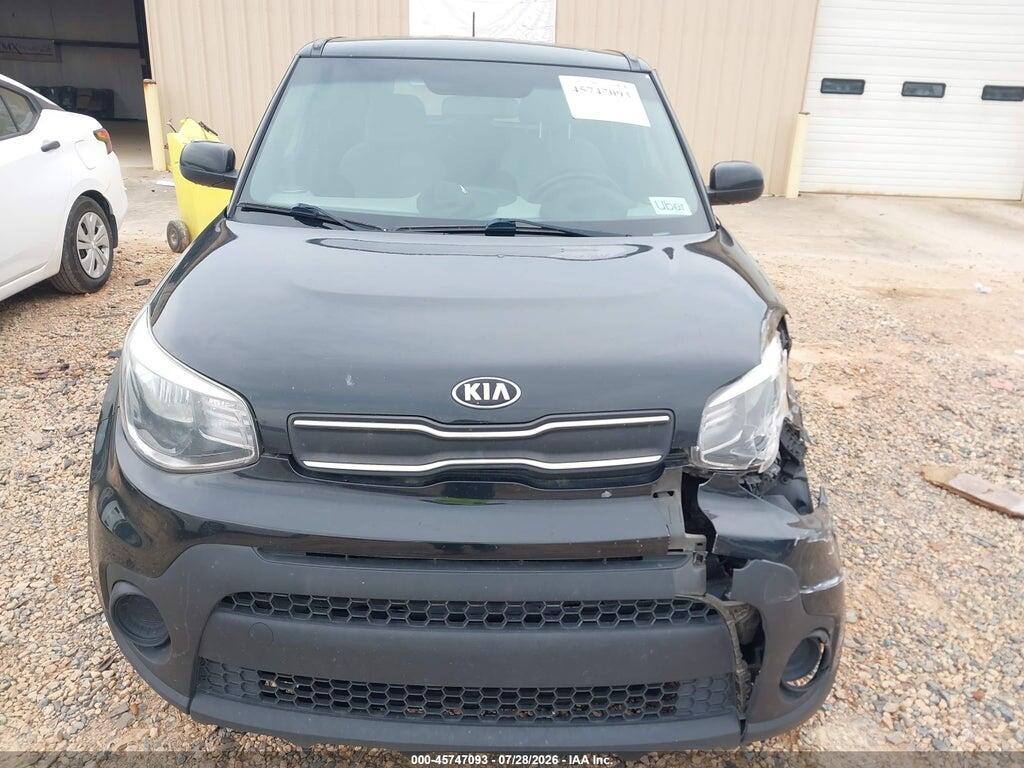 KNDJN2A29J7624017 2018 KIA SOUL photo no. 12