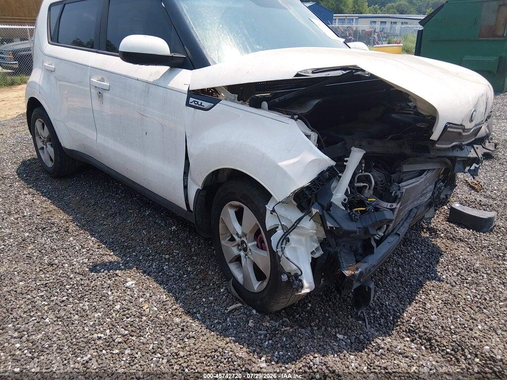 KNDJN2A28J7908030 2018 KIA SOUL photo no. 6