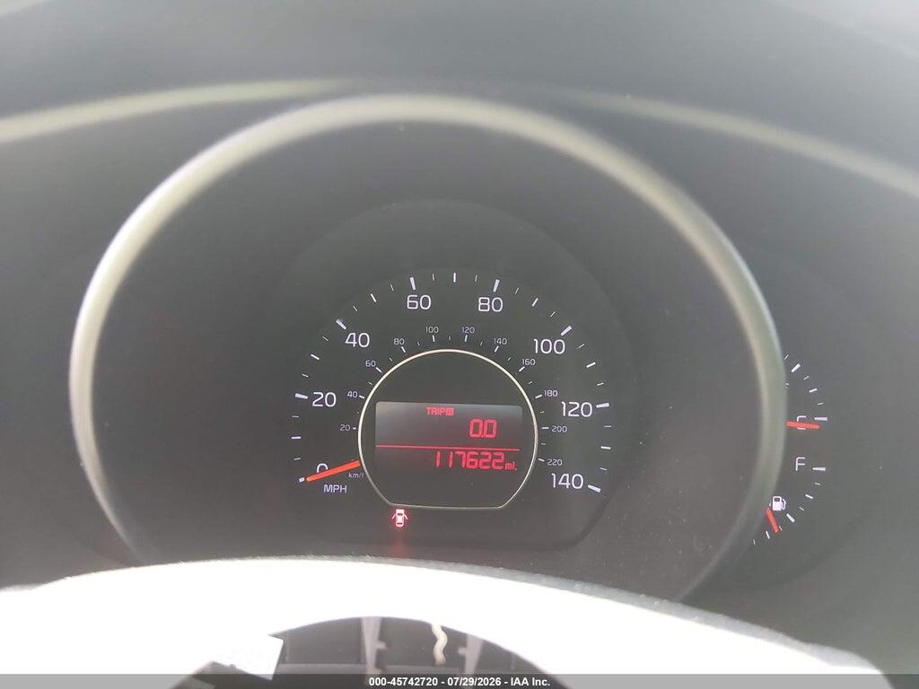KNDJN2A28J7908030 2018 KIA SOUL photo no. 7