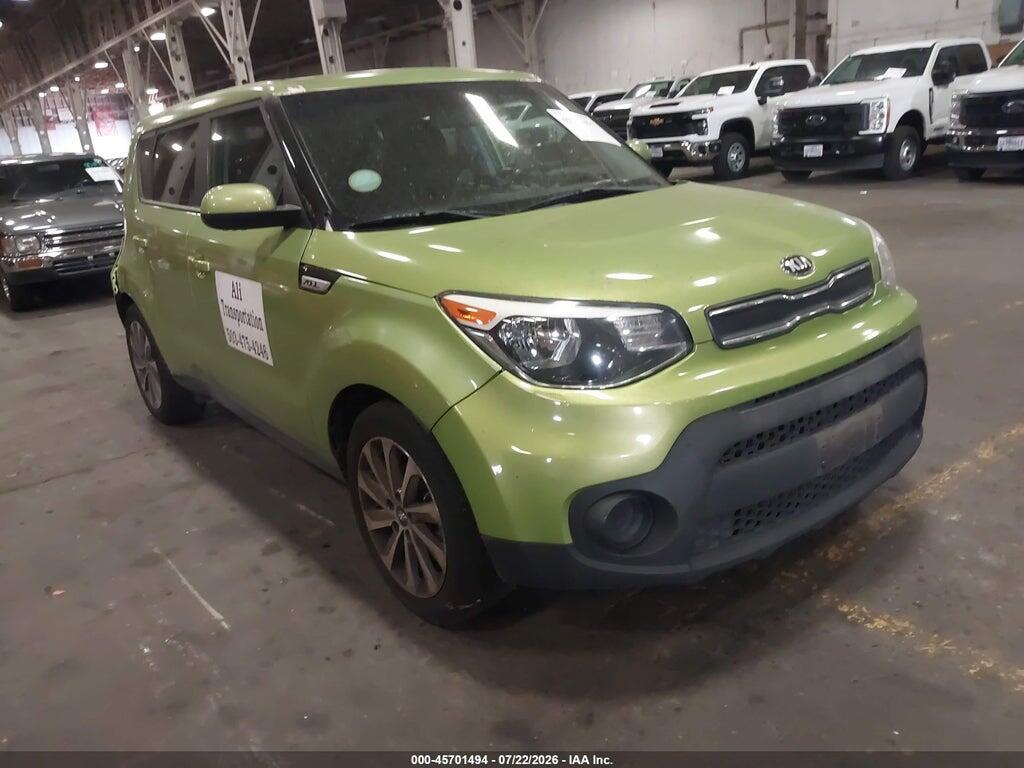 KNDJP3A57J7900138 2018 KIA SOUL photo no. 1