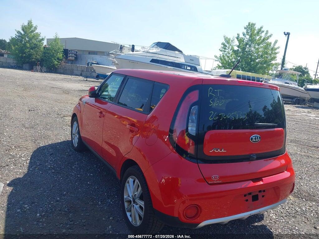 KNDJP3A51J7525511 2018 KIA SOUL photo no. 3