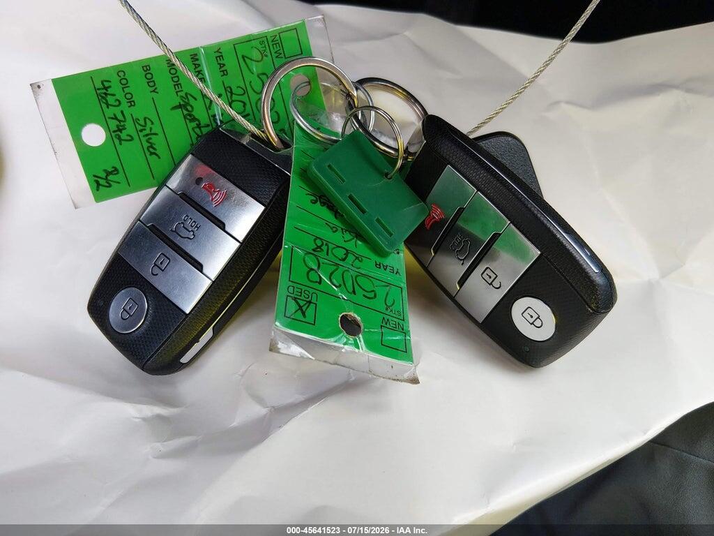 KNDPNCAC2J7462742 2018 KIA SPORTAGE photo no. 11