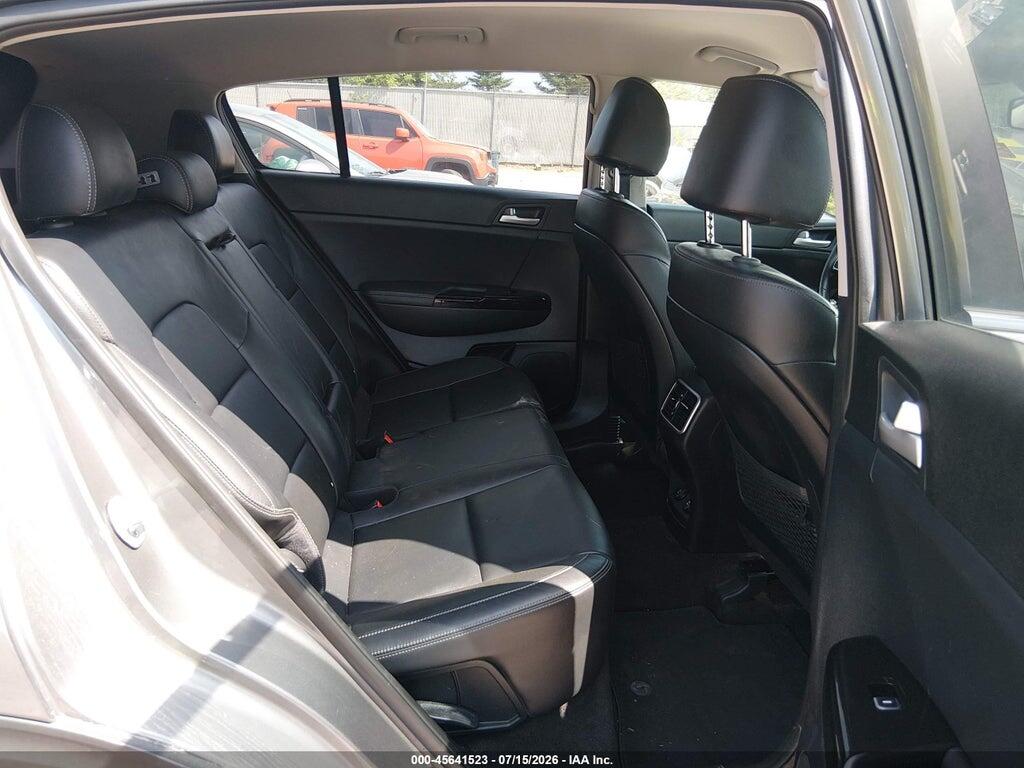 KNDPNCAC2J7462742 2018 KIA SPORTAGE photo no. 8