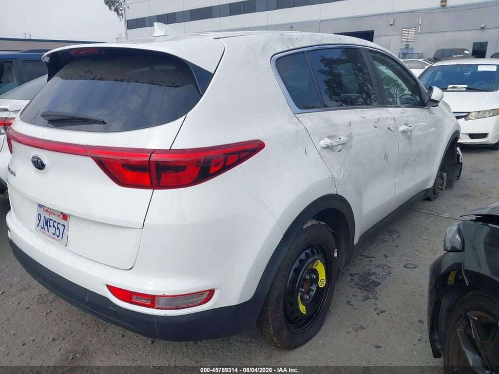 KNDPM3AC8J7402211 2018 KIA SPORTAGE photo no. 4