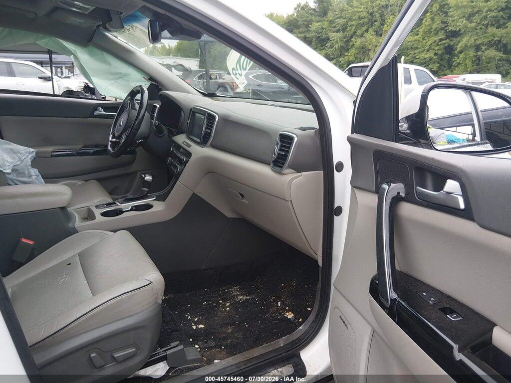 KNDPRCA65J7328872 2018 KIA SPORTAGE photo no. 5