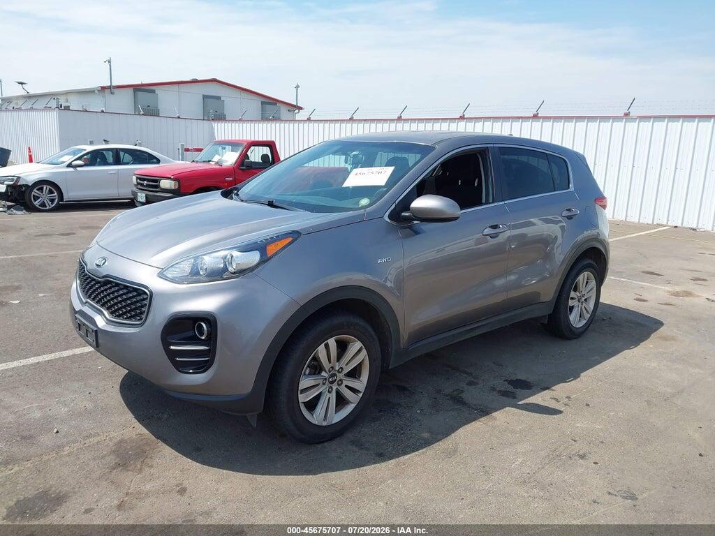 KNDPMCAC4J7360331 2018 KIA SPORTAGE photo no. 2