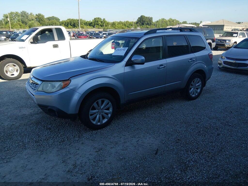 JF2SHAEC1DH416903 2013 SUBARU FORESTER photo no. 2