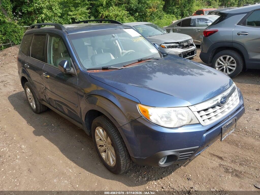 JF2SHAEC2DH427523 2013 SUBARU FORESTER photo no. 1