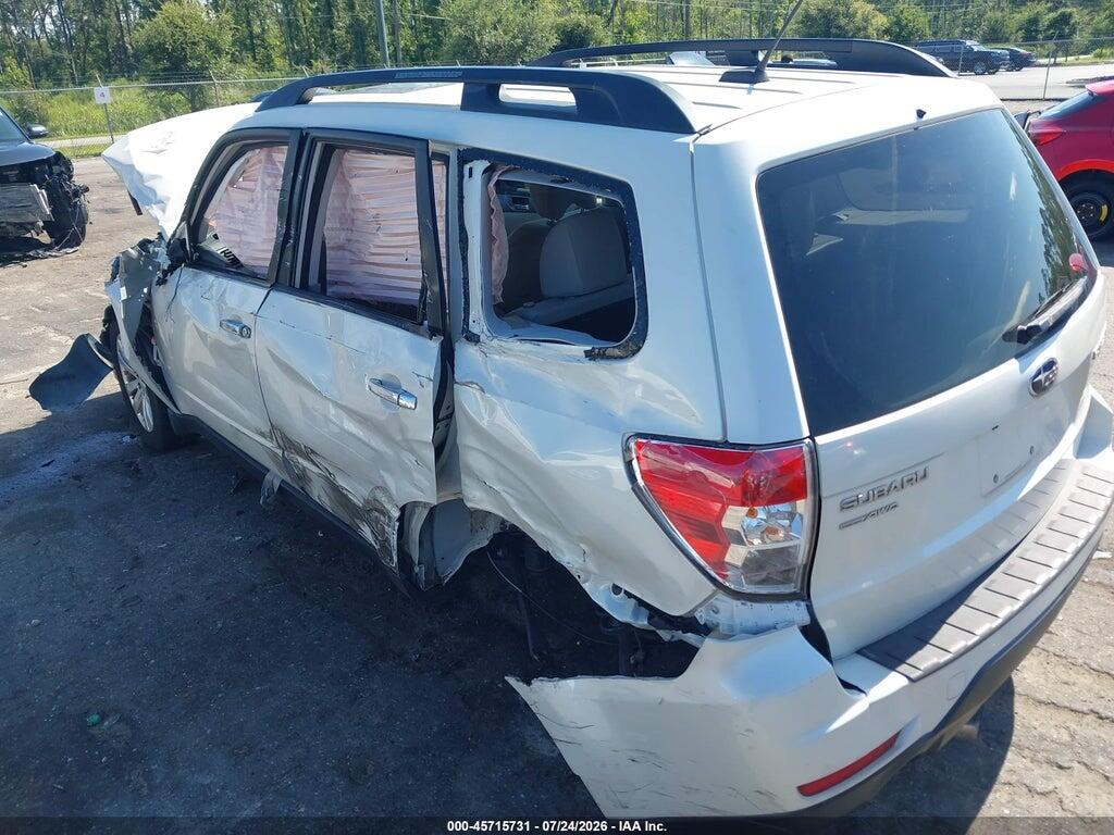 JF2SHAEC8DH438218 2013 SUBARU FORESTER photo no. 6