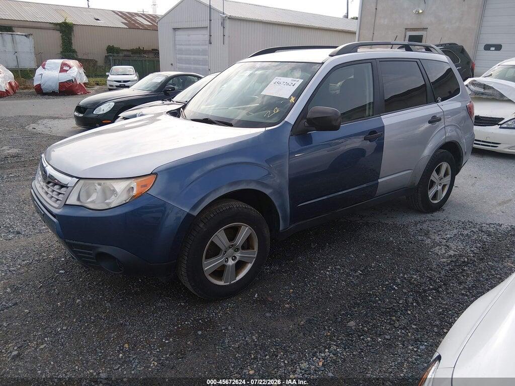 JF2SHABC6DH435743 2013 SUBARU FORESTER photo no. 2