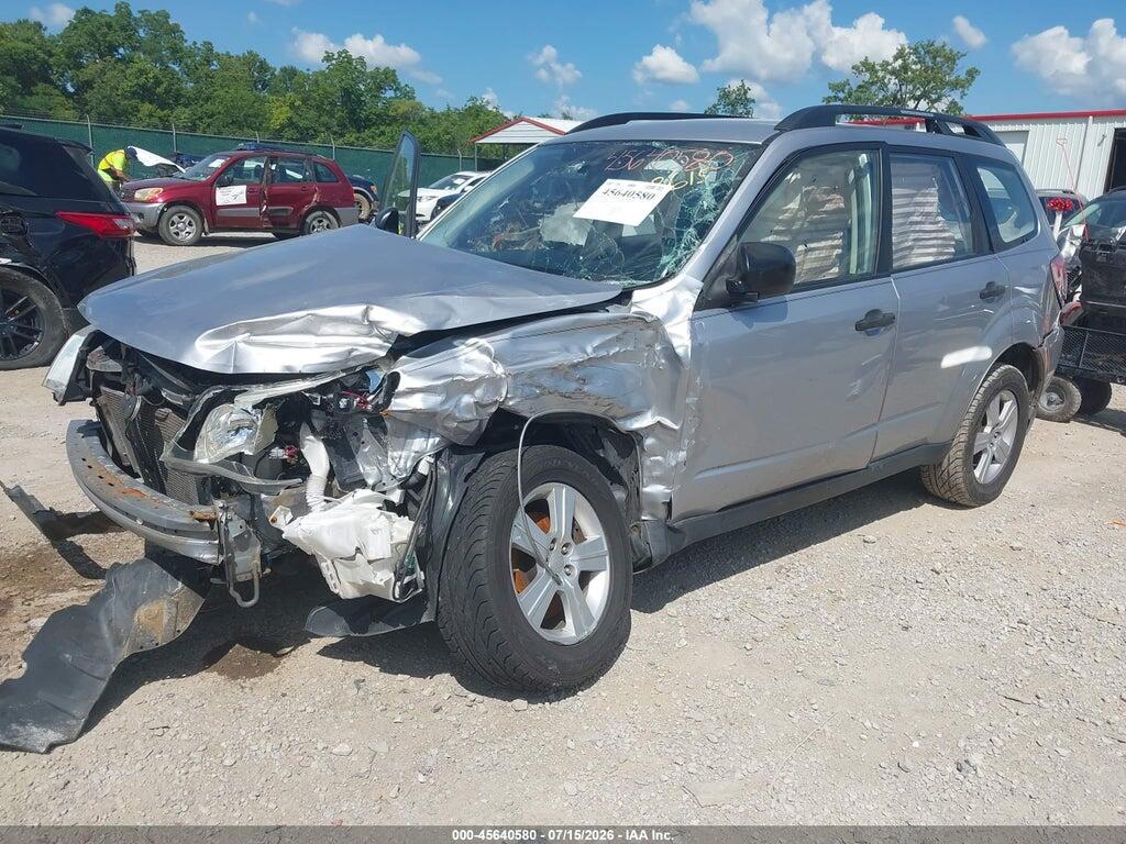 JF2SHABC6DH428615 2013 SUBARU FORESTER photo no. 2